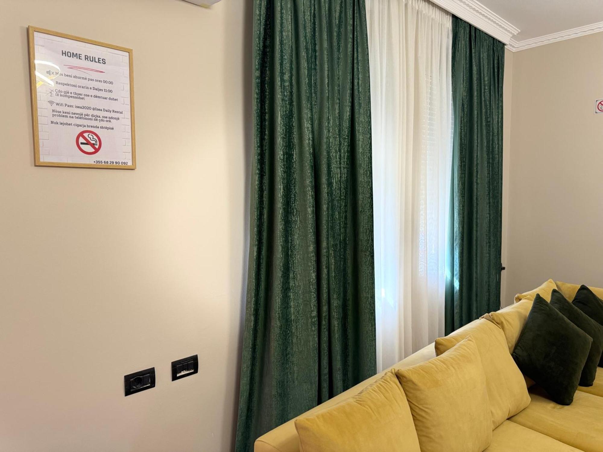 Golden Dublex Tirana Apartment Ngoại thất bức ảnh