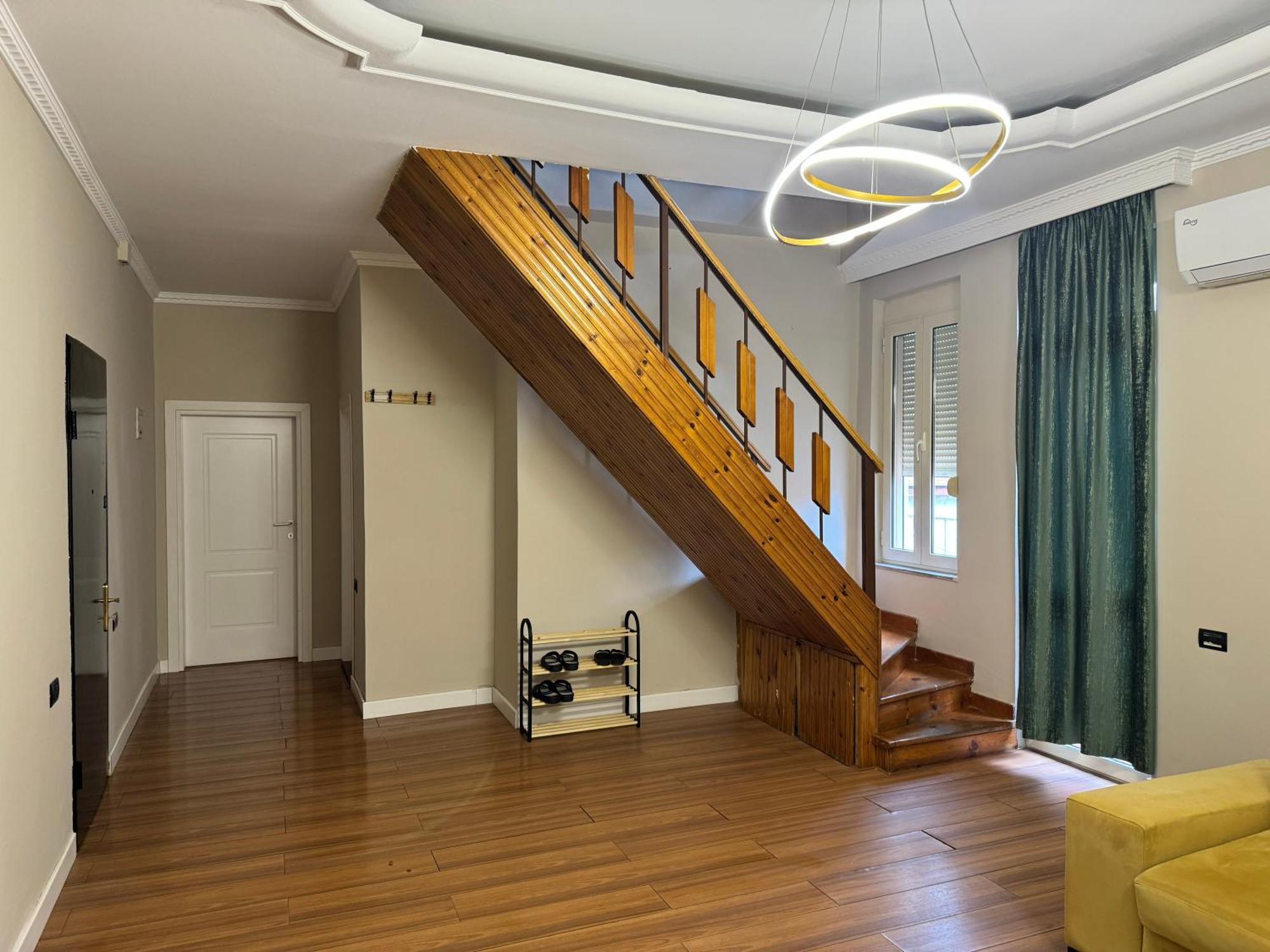 Golden Dublex Tirana Apartment Ngoại thất bức ảnh