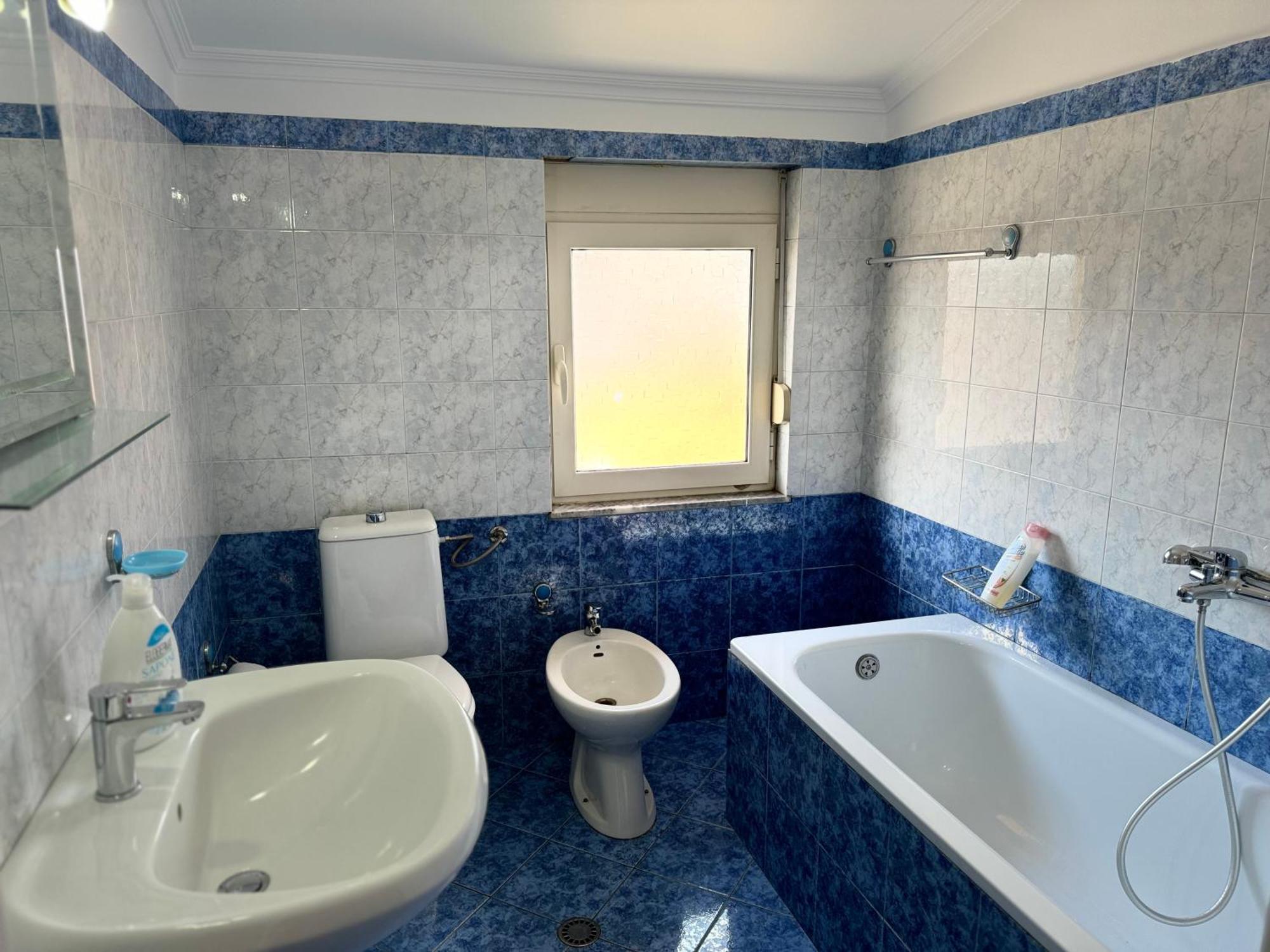 Golden Dublex Tirana Apartment Ngoại thất bức ảnh