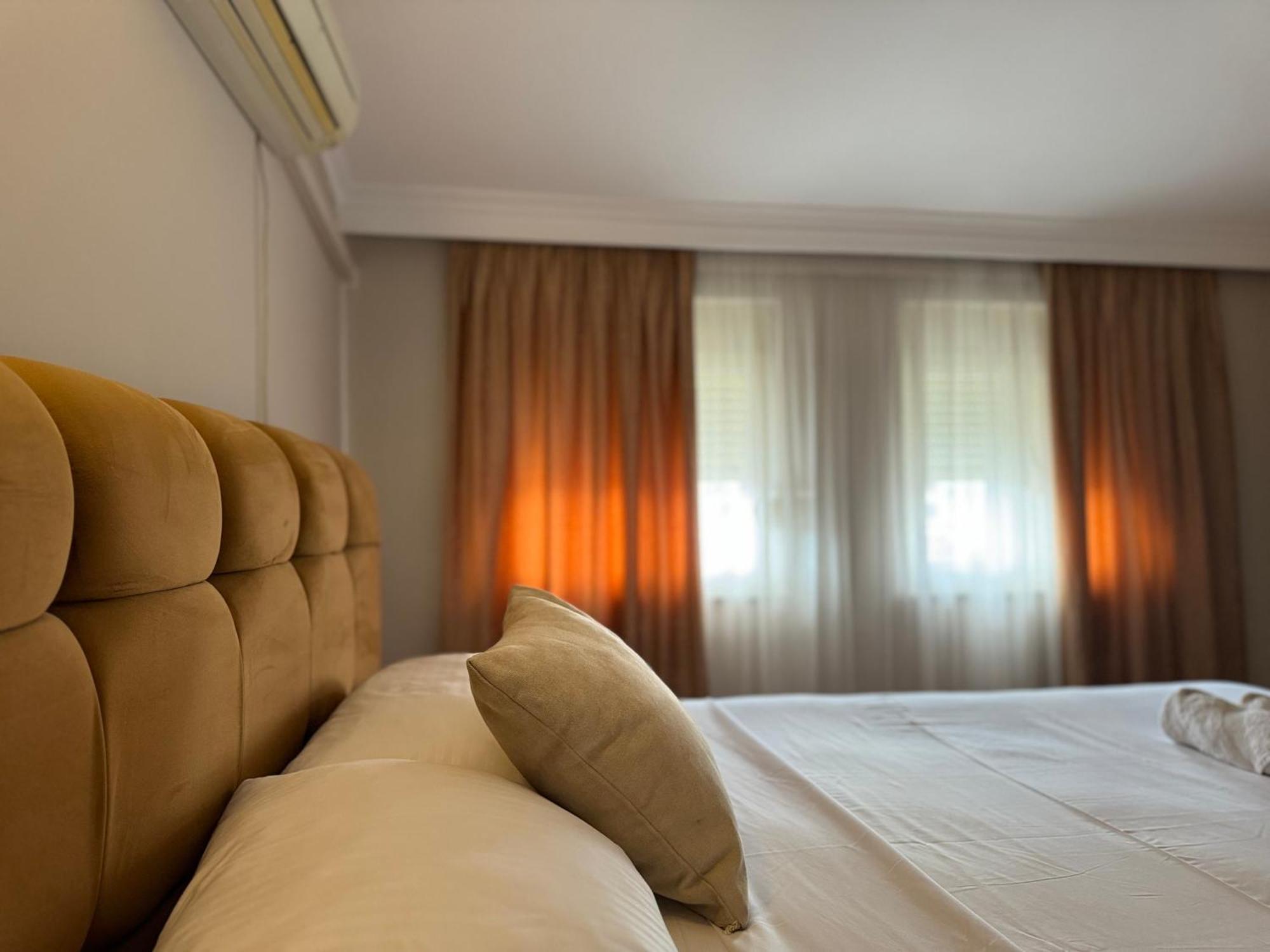 Golden Dublex Tirana Apartment Ngoại thất bức ảnh